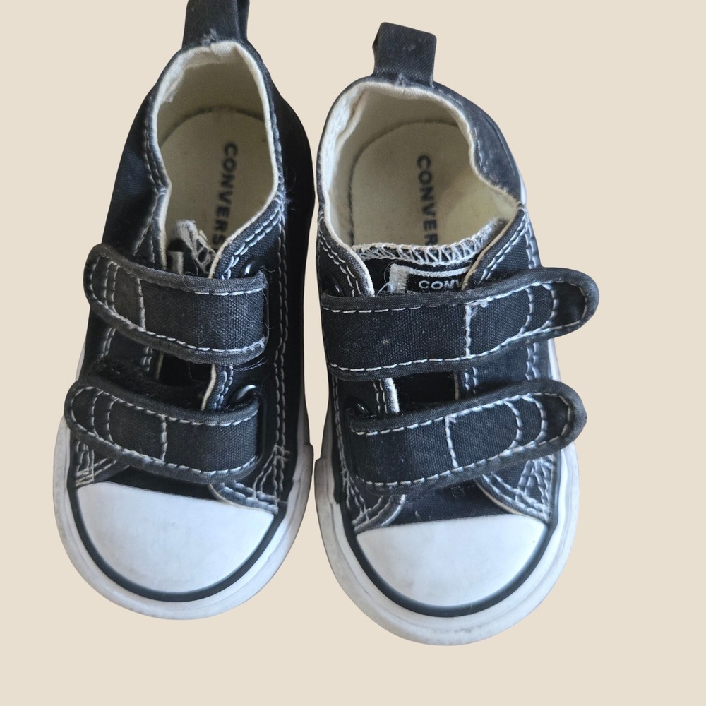 Converse Chuck Taylor All Star Infant Black Canvas Low Top Strap Sneakers Size 5